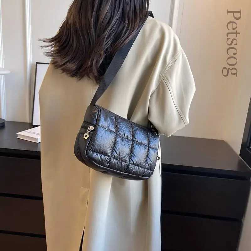 Silver Small Casual Quilted Nylon Shoulder Bags For Women 2023 New Trendy Handbags Designer Padded Crossbody BagW250512