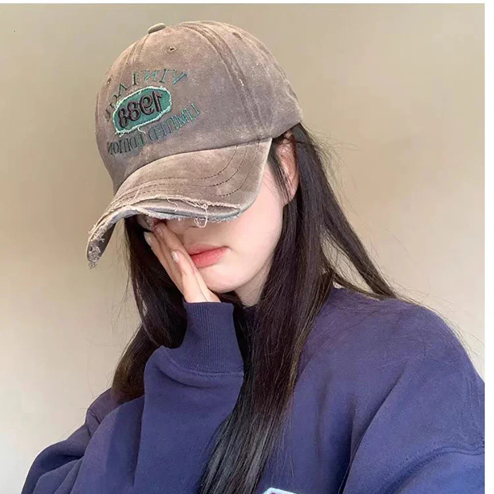 1pc Retro Soft Distressed Sun Hat With Holes Embroidered Letters Baseball Versatile Duck Tongue For Female Couples 250512