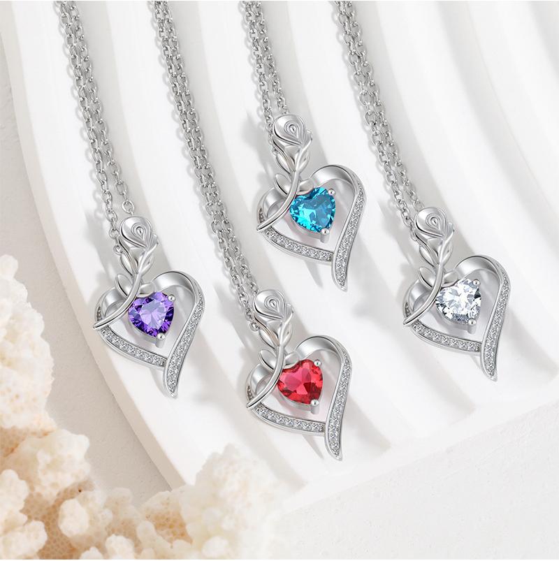 Luxury Forever Rose Necklace - Heart-Shaped Love Pendant for Valentine's Day Gift