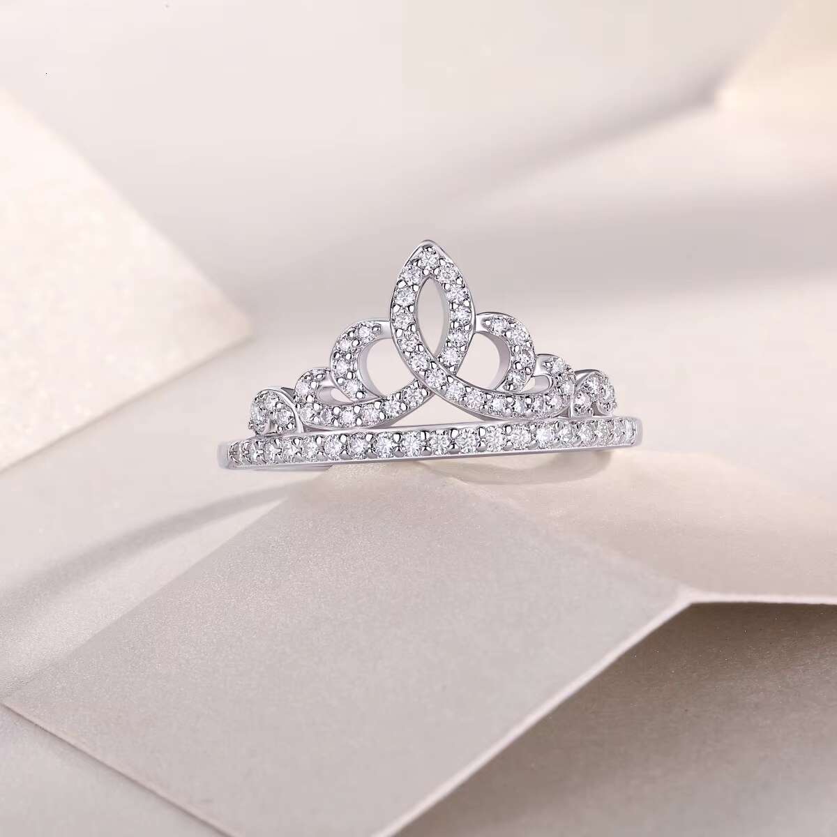 Full Moissanite Iced Out Classic Crown Premium Moissanite Ring Pass Diamond Tester 925 Sterling Silver Moissanite Ring Fot Women