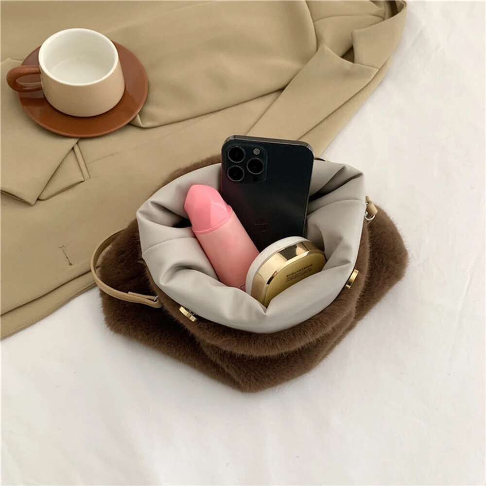 Winter Faux Fur Handbag Women Soft Plush Crossbody Bags 2023 New Furry Designer Square Satchel Ladies Fluffy Shoulder Bag