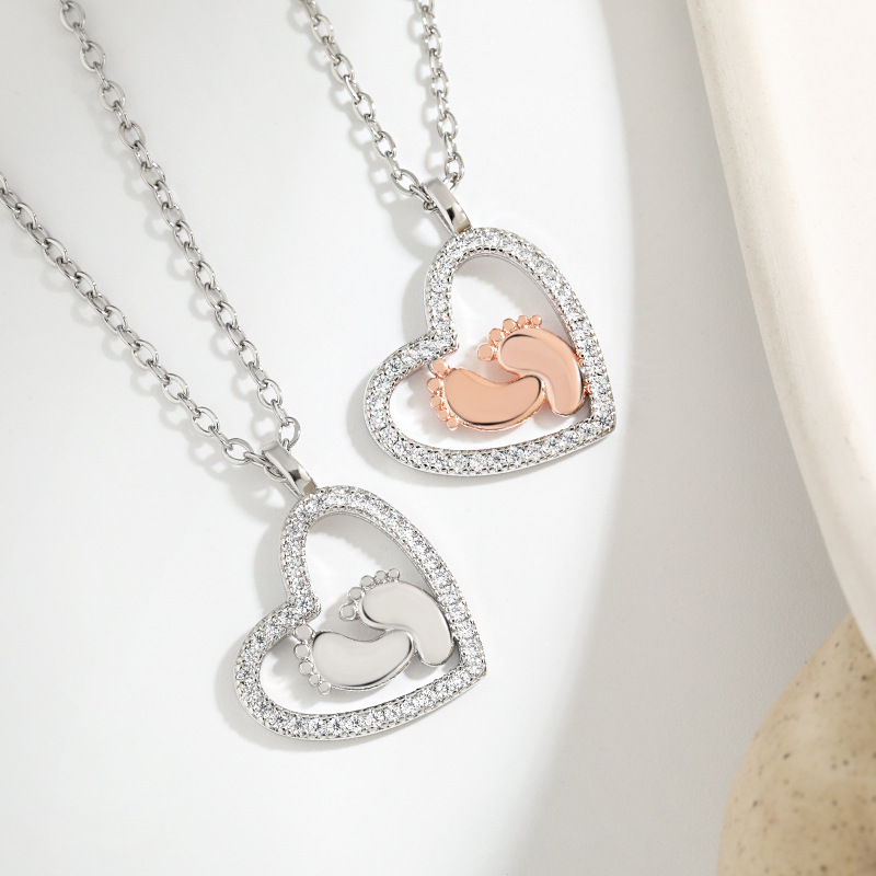 Romantic Tribute Necklace with Engraved Tiny Feet Design Perfect For Doting Mums