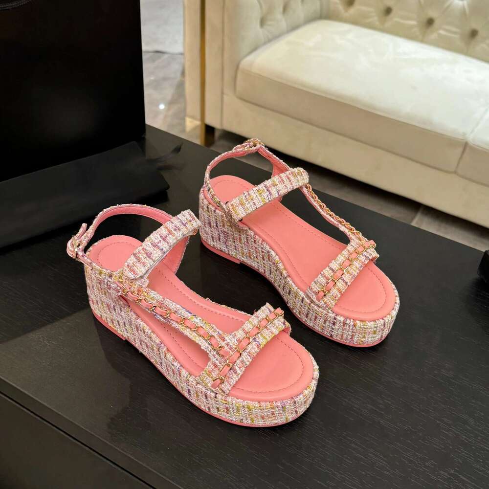 Women Size35-42 Sandals Chain High Heels Wedges Flat Platform Pumps Summer Buckle Strap Designer Shoes Zapatillas De Mujer