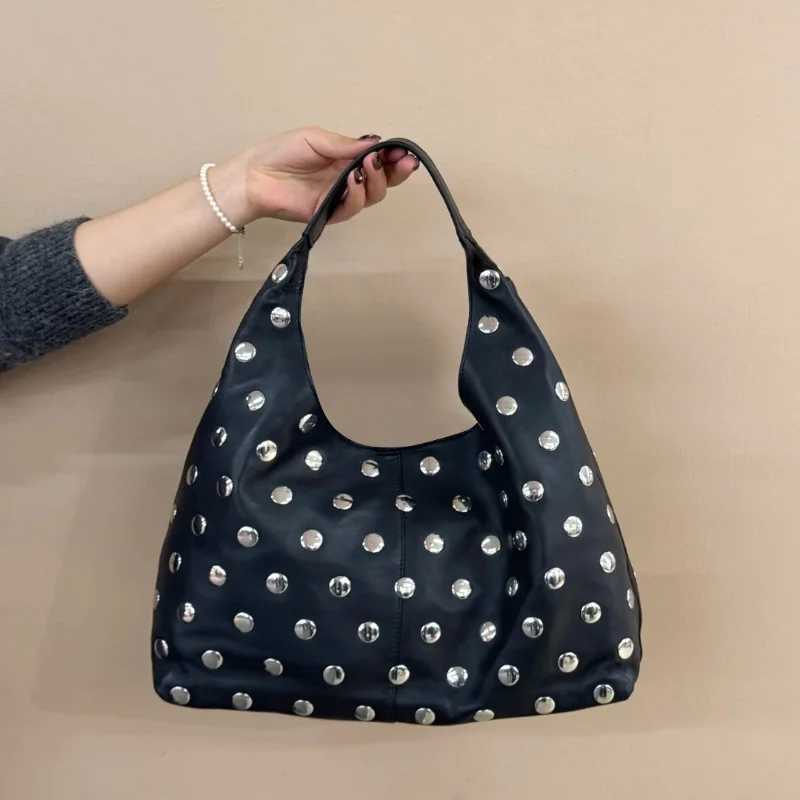 Brand Black Motorcycle Rivet Hobo Bag Fashion Versatile Shoulder Underarm Bag Retro Handbag Large Capacity Design Bucket BagW250512
