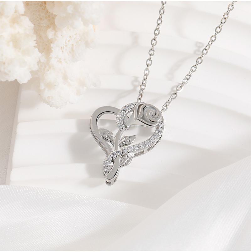 Gold-Plated Pendant Necklace, New Diamond Rose Heart Design, Valentine's Day Gift