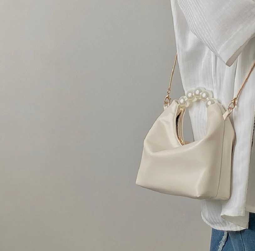 Pearl Handle Women Small Clutch Handbags Fashion Chain Female Shoulder Messenger Bag Solid Color Ladies Hobos Tote Purse BagW250512