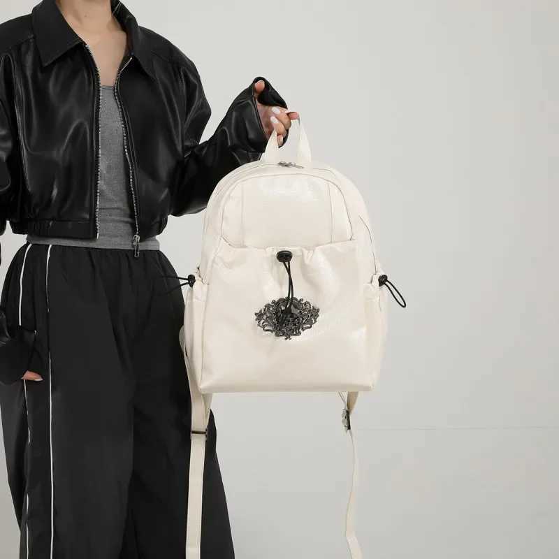 Womens Trendy Personality Punk Style Soft PU Leather Backpack with Metal Skull Decoration Daily Use Small Backpacks for Women Z250512