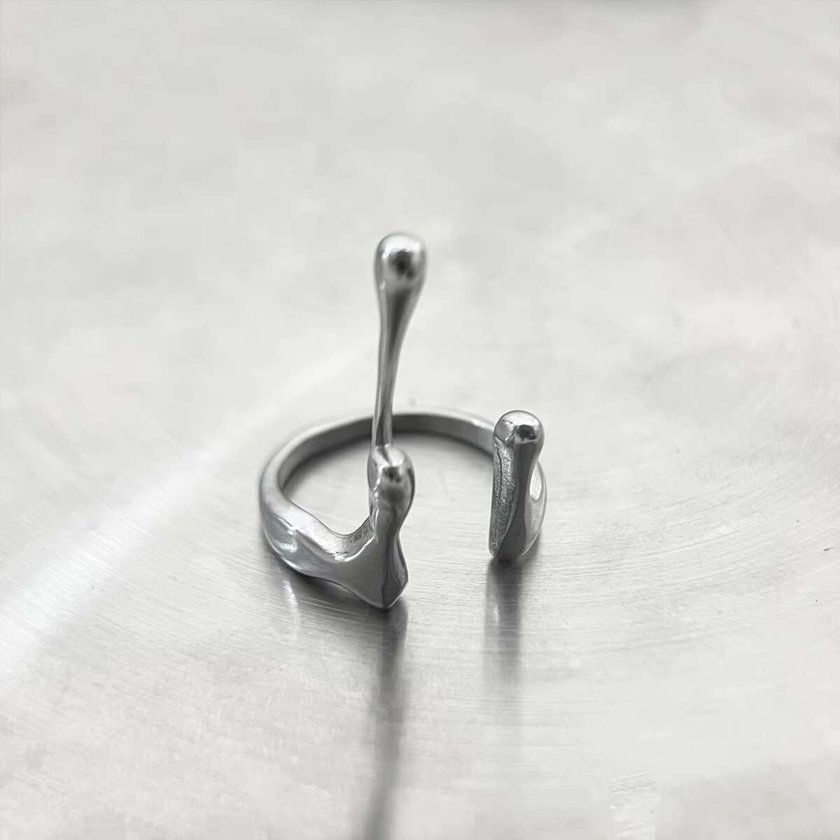 VAF Hand Polished Unisex Open Adjustable Liquid Fluid Ring Stainless Steel Unique Elegant Ring