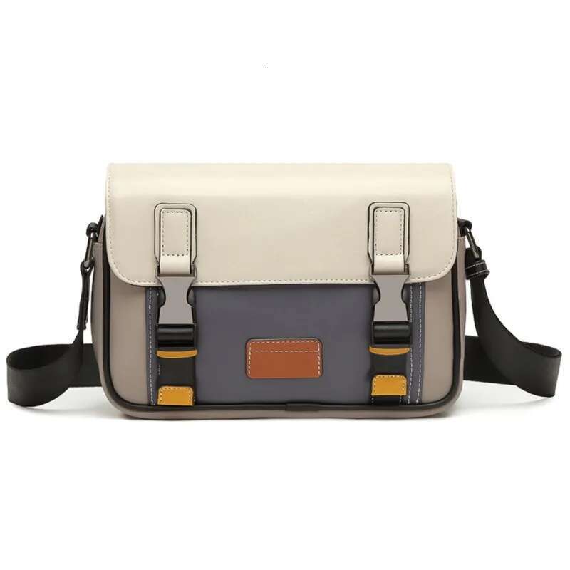 2025 New Designer Crossbody for Men Bags Leather Casual Man Messenger Male Classic Sling Pack Shoulder Bag