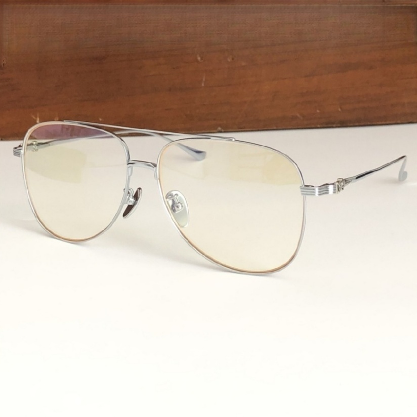 High Quality Men optical glasses Classic Luxury Designer Women eyeglass Titanium Punk Business Design Prescription Spectacle Frames with box 8115 SIZE