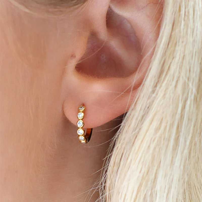 Earrings For Women Fashion Hoop Bright Zirconia All Match Trend Daily Wear Jewelry Accessories - view 4