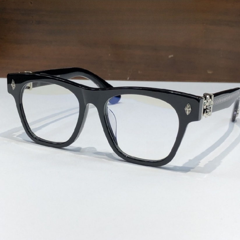 High Quality Men optical glasses Classic Luxury Designer Women eyeglass Titanium Punk Business Design Prescription Spectacle Frames with box 8249 SIZE