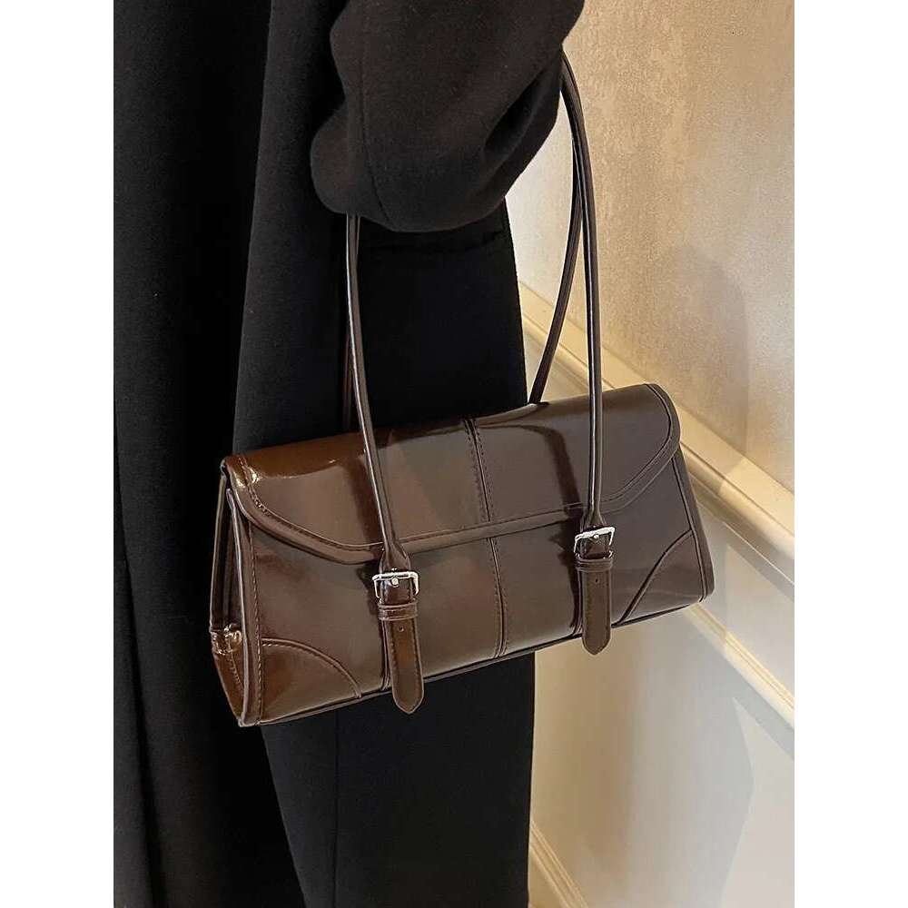 High End Bury Oil Wax Leather Underarm Elegant Women's Magnetic Buckle Shoulder Bag Commuter Versatile Ladies Tote Bags
