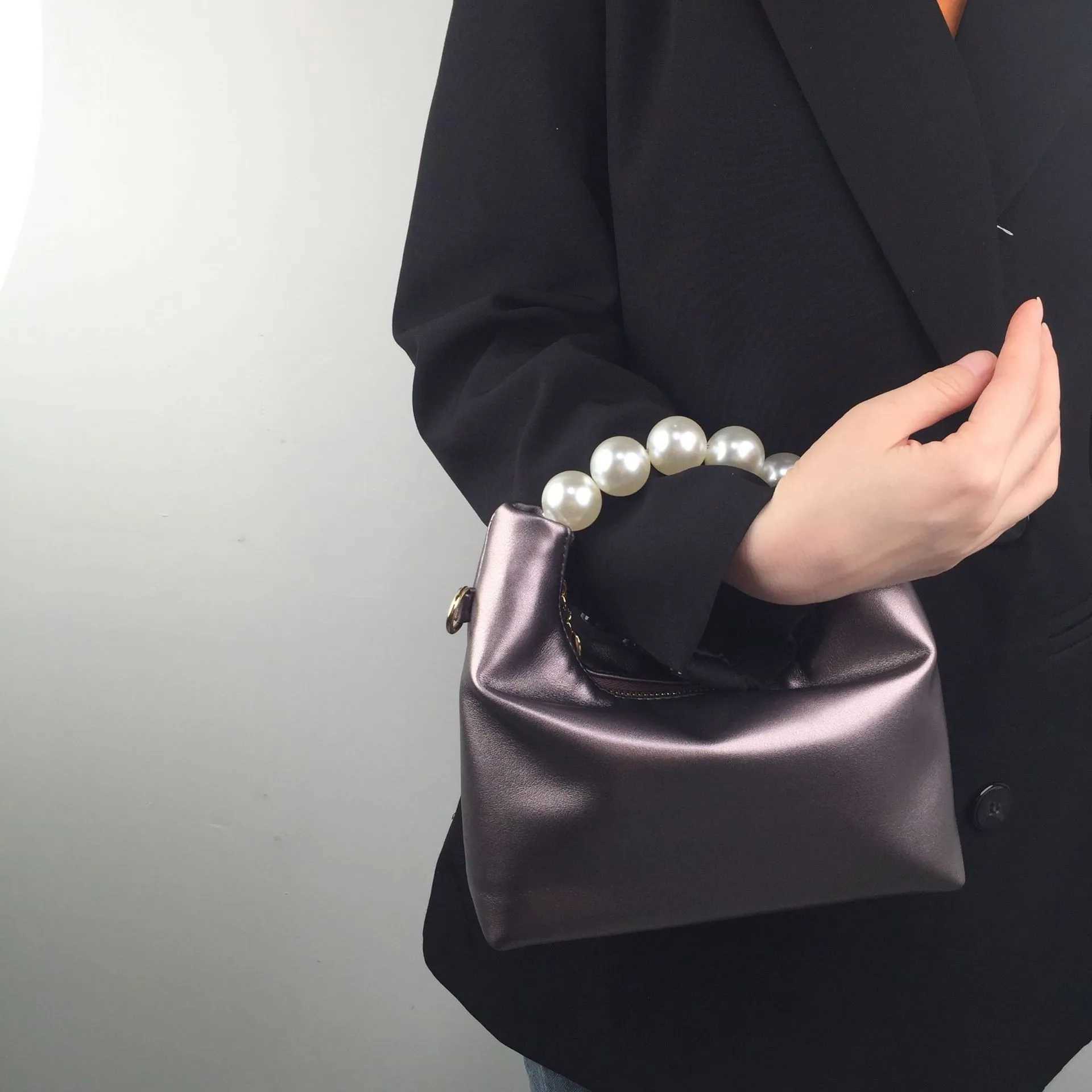 Pearl Handle Women Small Clutch Handbags Fashion Chain Female Shoulder Messenger Bag Solid Color Ladies Hobos Tote Purse BagW250512