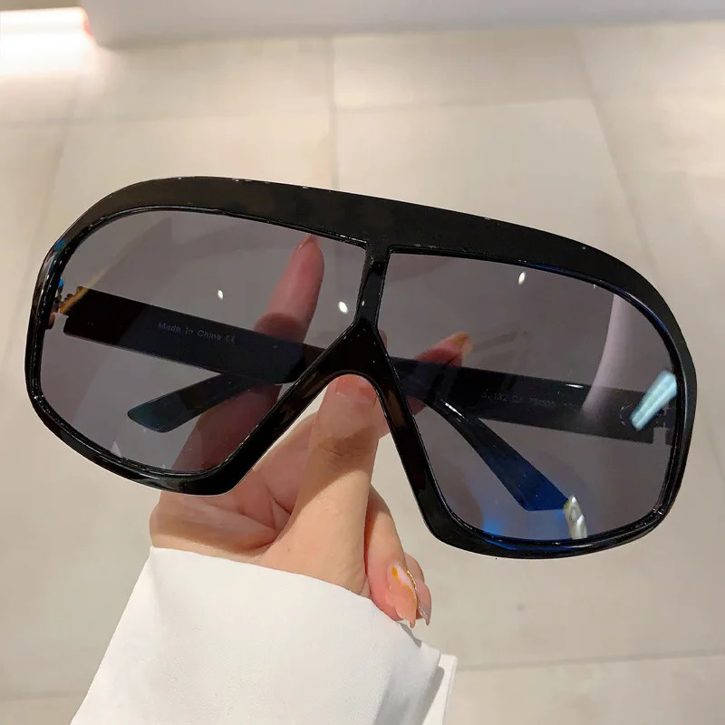 ner Punk Oversized Y2K Sunglasses Women For Men Trendy Sun Glasses Fashion Vintage y Big Frame Ladies Shades 250512