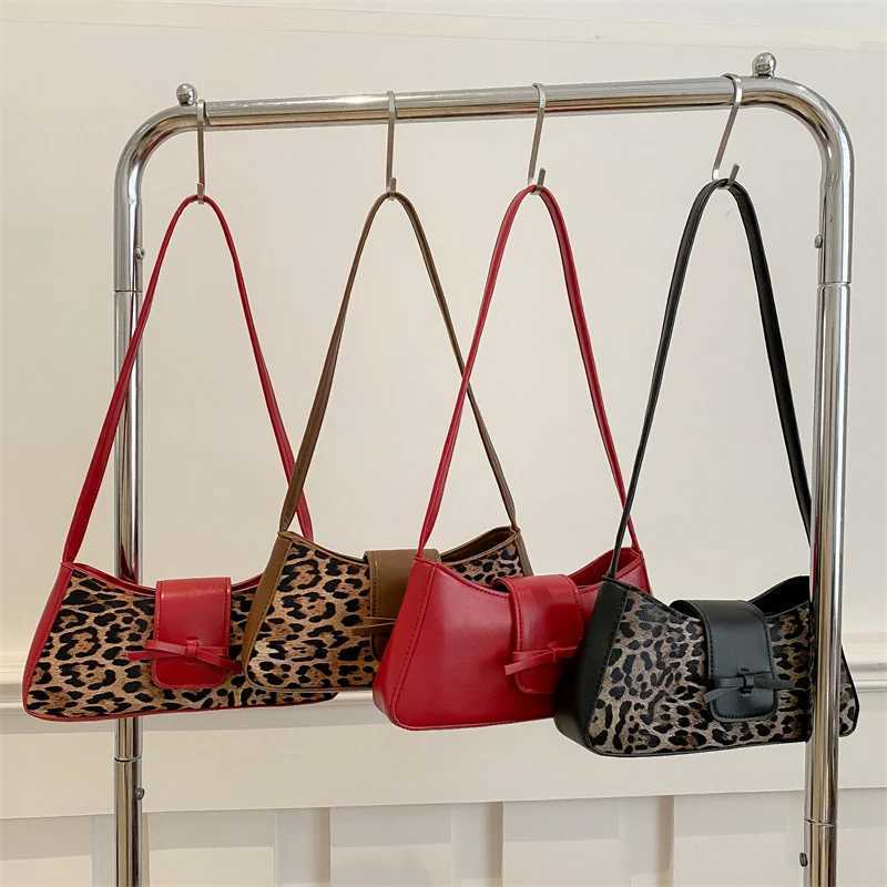 Leopard Print Shoulder Bag PU Leather Underarm Bag with Zipper Closure Cute Hobo Tote Handbag for Women Work Shopping TravelXJ250512