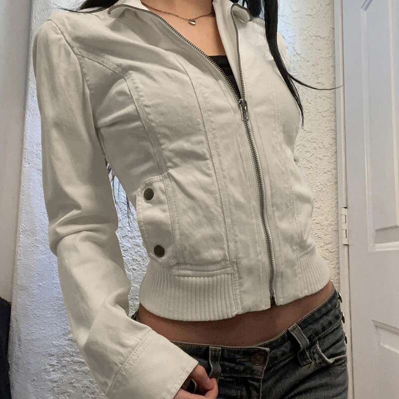 SUCHCUTE Vintage Cropped Jackets Women Stand Collar Solid Color Casual Coats Slim Pocket Zip Up Haruku Safari Style Outwear