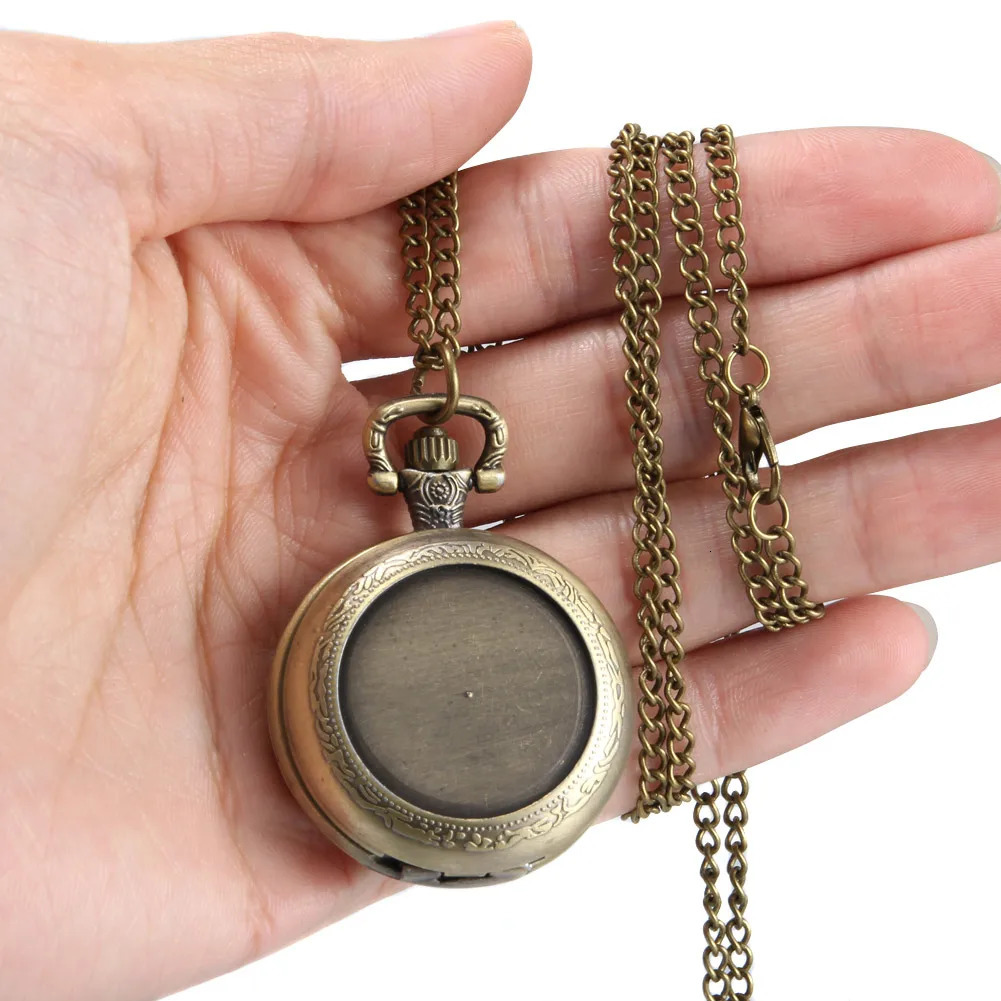 1pc Men Women Pocket Watch Round Groove Case With Chain Pocket Watch Round Groove Exquisite Delicate Accessories 250512