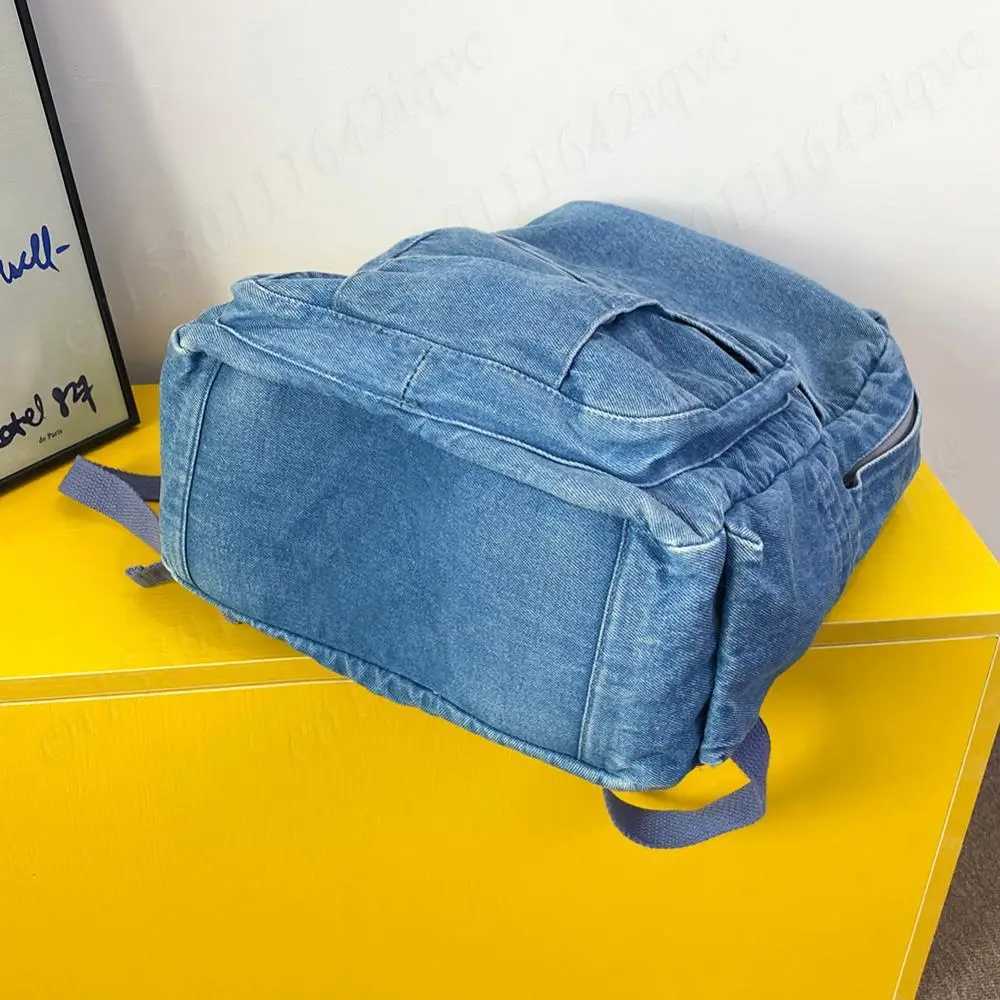 Womens Jeans Shoulder Bag Vintage Backpack Large Capacity Denim School Backpack Simple Laptop Backpack Female Daily Backpack Z250512-1