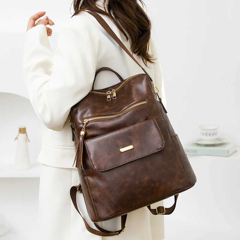 Fashion Womens PU Backpack Simple Solid Color Convertible Travel Backpack with Large Capacity Casual Versatile Shoulder Bag Z250512