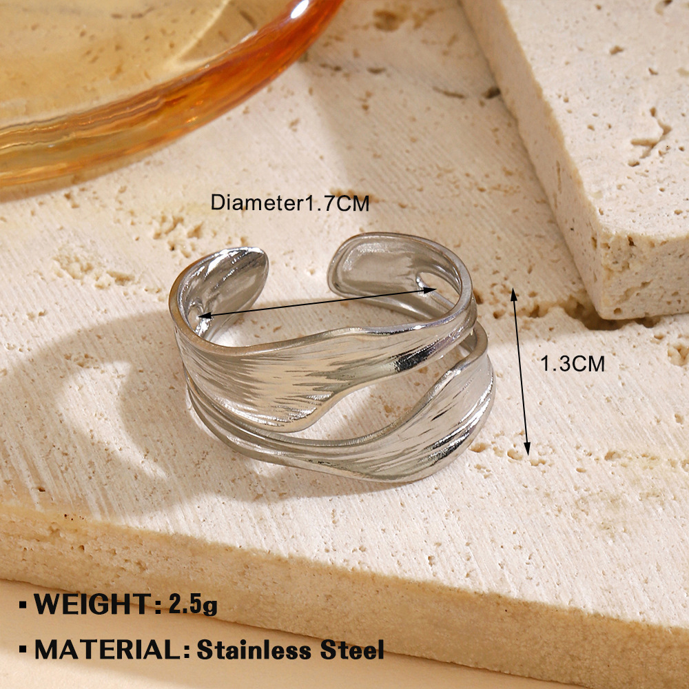Popular Stainless Steel Simple Star Moon Open Personalized Hip Hop Geometric Circular Ring