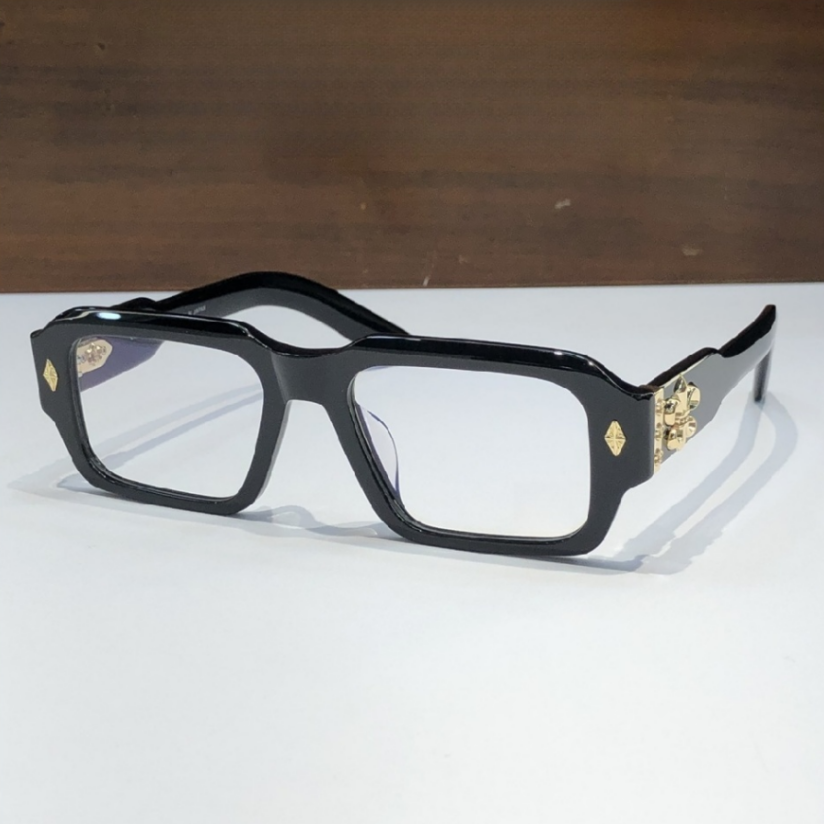 High Quality Men optical glasses Classic Luxury Designer Women eyeglass Titanium Punk Business Design Prescription Spectacle Frames with box 8232 SIZE