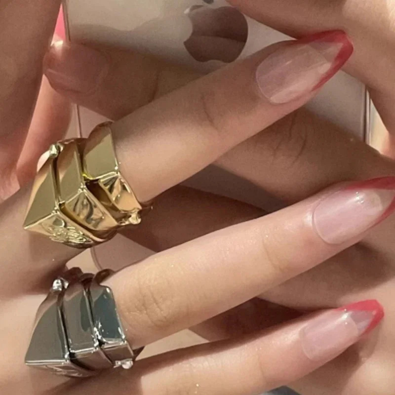 Star Boutique Jewelry Store Pure Silver Three Section Armor Ring Punk Mens and Womens Jewelry 250509