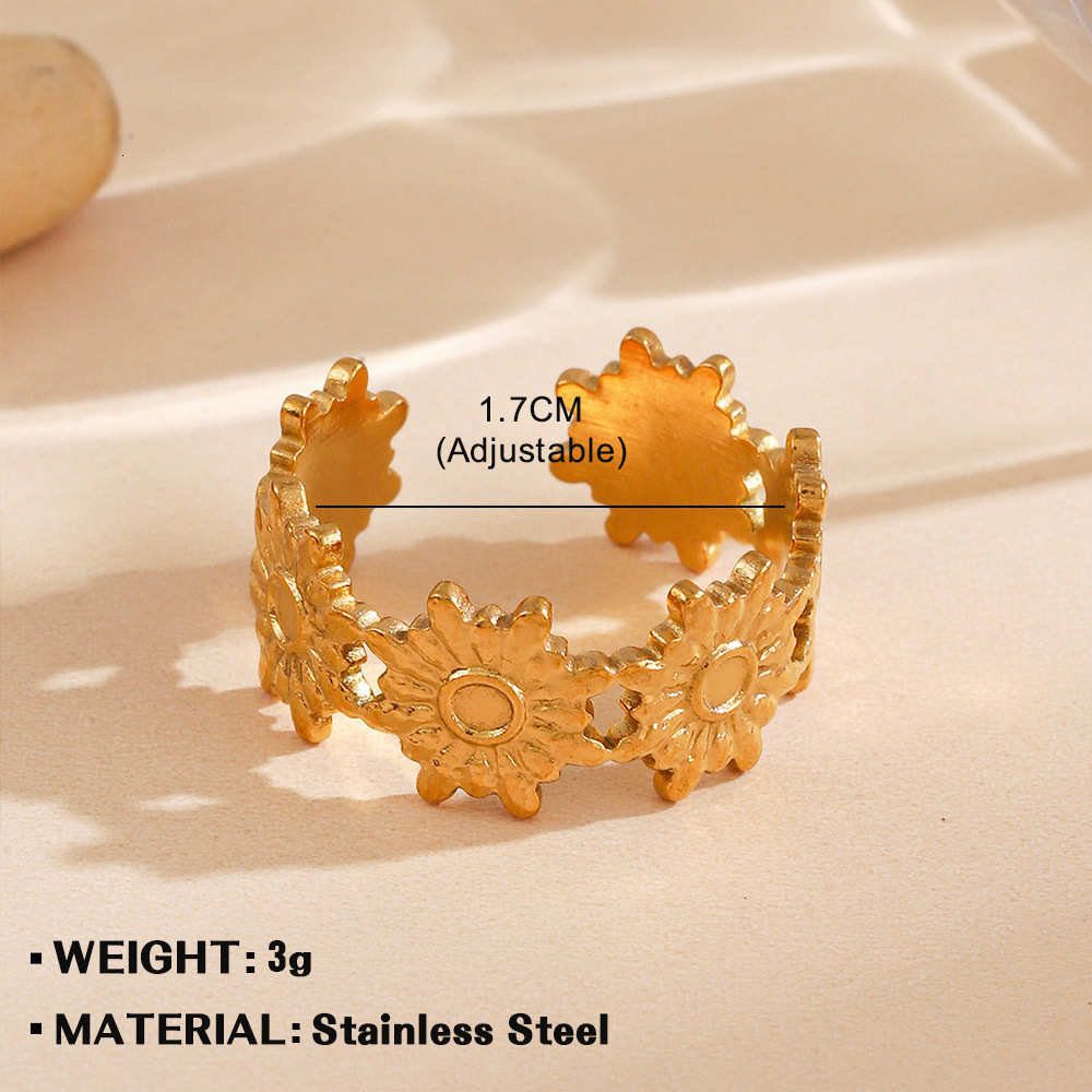 Fashionable stainless steel with niche design sense, fashionable and versatile opening adjustment, small flower