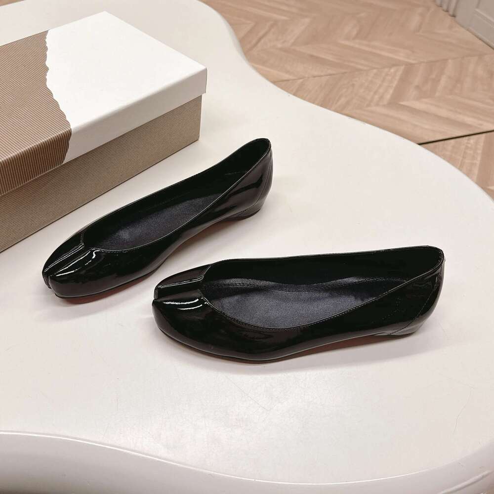 Women Size35-41 Patent Leather Ballet Flats Solid Colors Leisure Low Heels Round-Toes Designer Shoes Zapatillas De Mujer