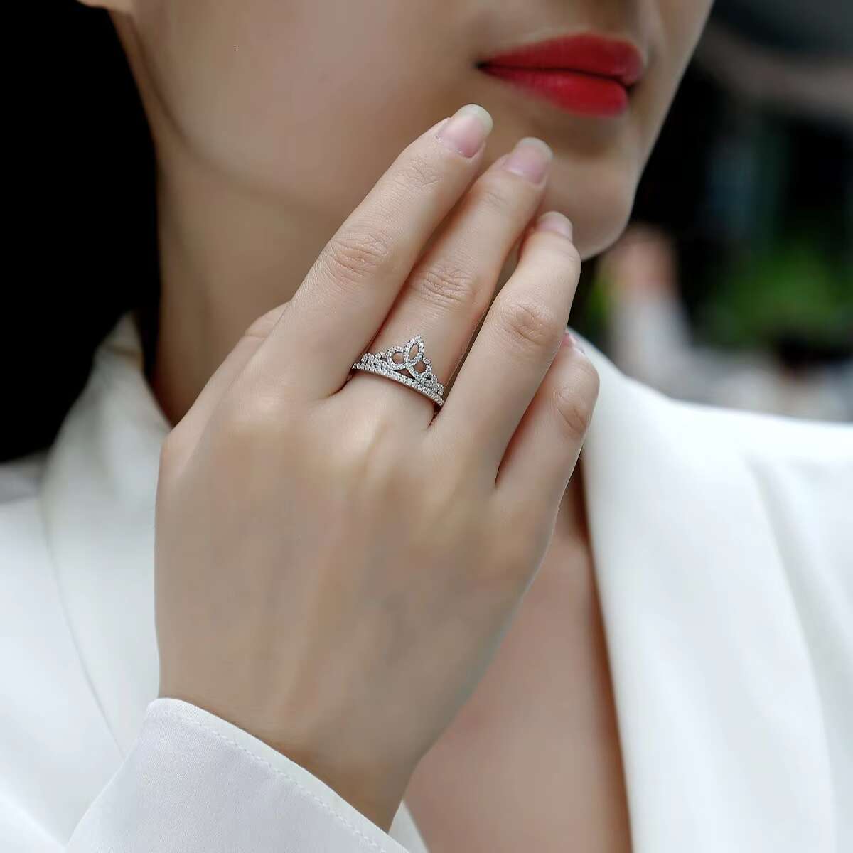 Full Moissanite Iced Out Classic Crown Premium Moissanite Ring Pass Diamond Tester 925 Sterling Silver Moissanite Ring Fot Women