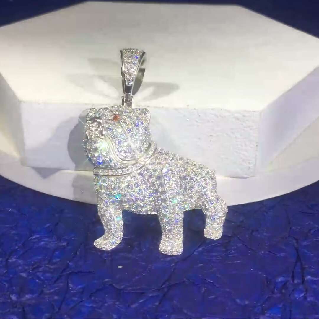 2020 New Hiphop Micro Paved Diamond French Pug Bulldog Pendant for Man