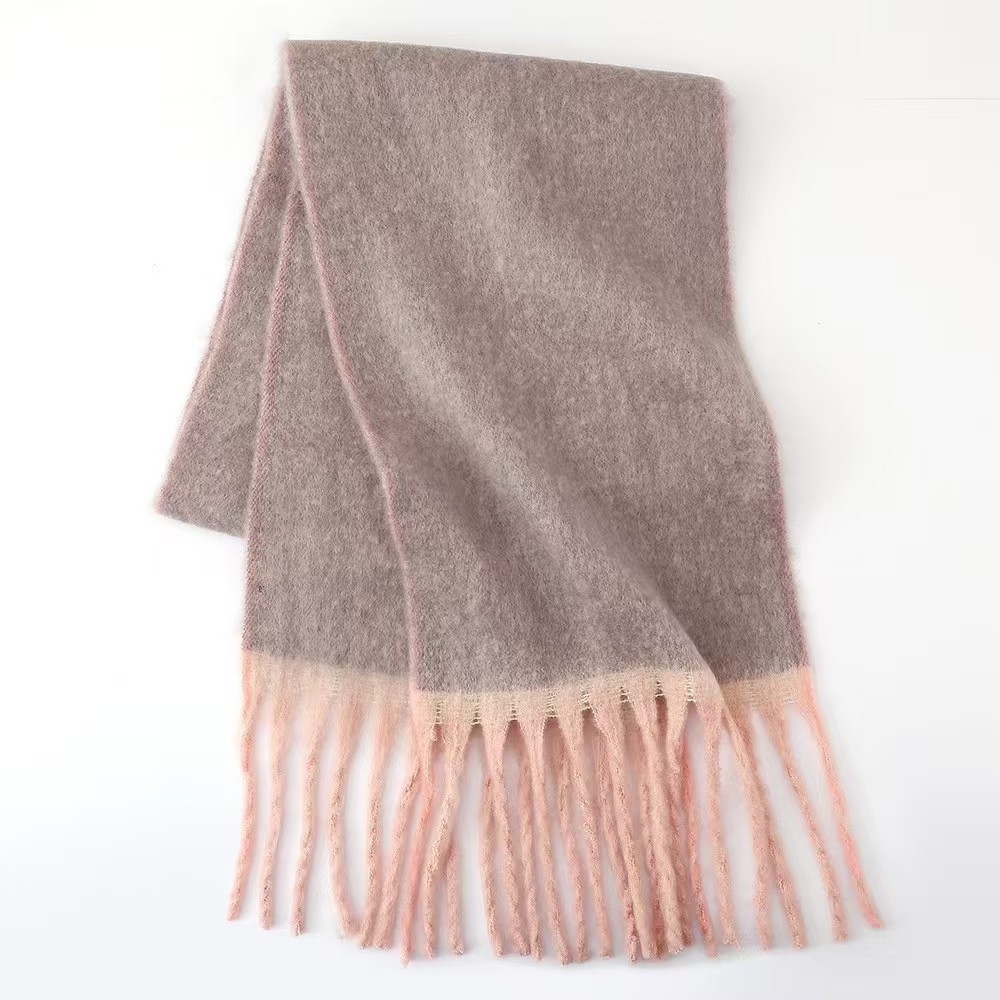 T692 European and American circle yarn thick braid scarf female European and American fashion simple versatile neck scarf thick contrast color scarf