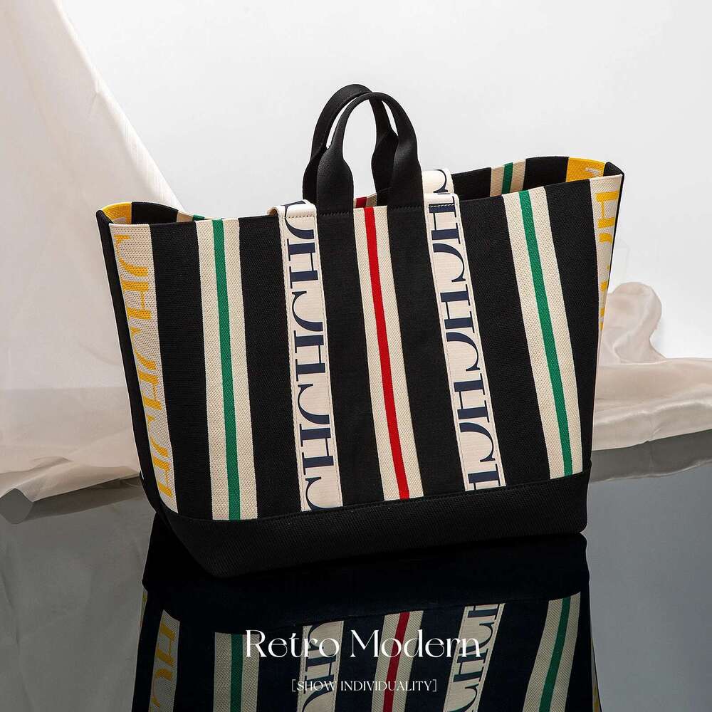 Classic 2024 Shoulder Bag Fashion Retro Design Striped Women's New Handbag