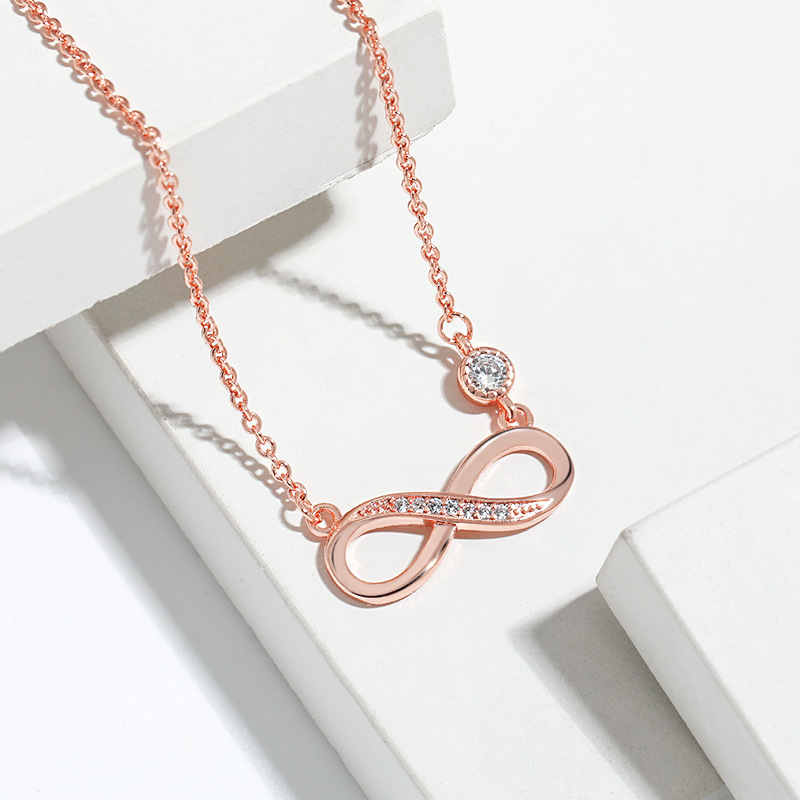 Timeless Fashion Accessory: A Versatile Infinite Loop Charm Bracelet Made from Premium Material