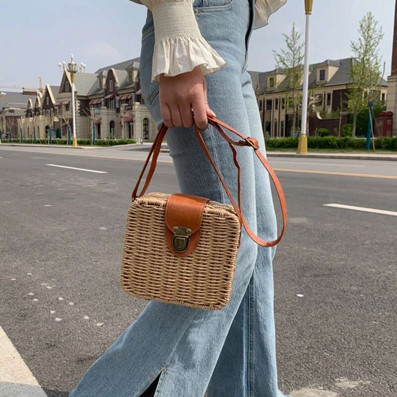 Summer Rattan Straw For Women Woven Handmade Shoulder Small Round Vacation Seasid Beach Bag Shopping Purse bolsa