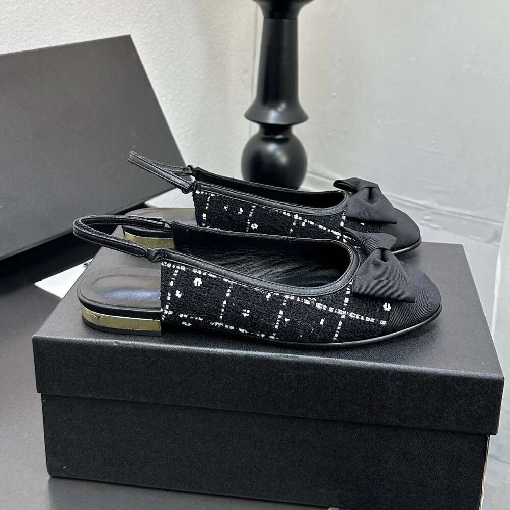 New Women Size34-41 Genuine Leather Sandals Low Heels Butterfly Knot Round Toe Roman Designer Shoes Zapatillas De Mujer