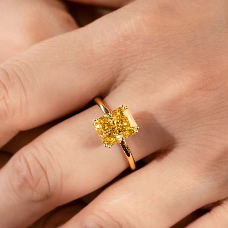 Goldjewelry Factory Wholesale Radiant Cut Good Fire Quality Yellow Moissanite Diamond Stone Rings Women Engagement for Womens
