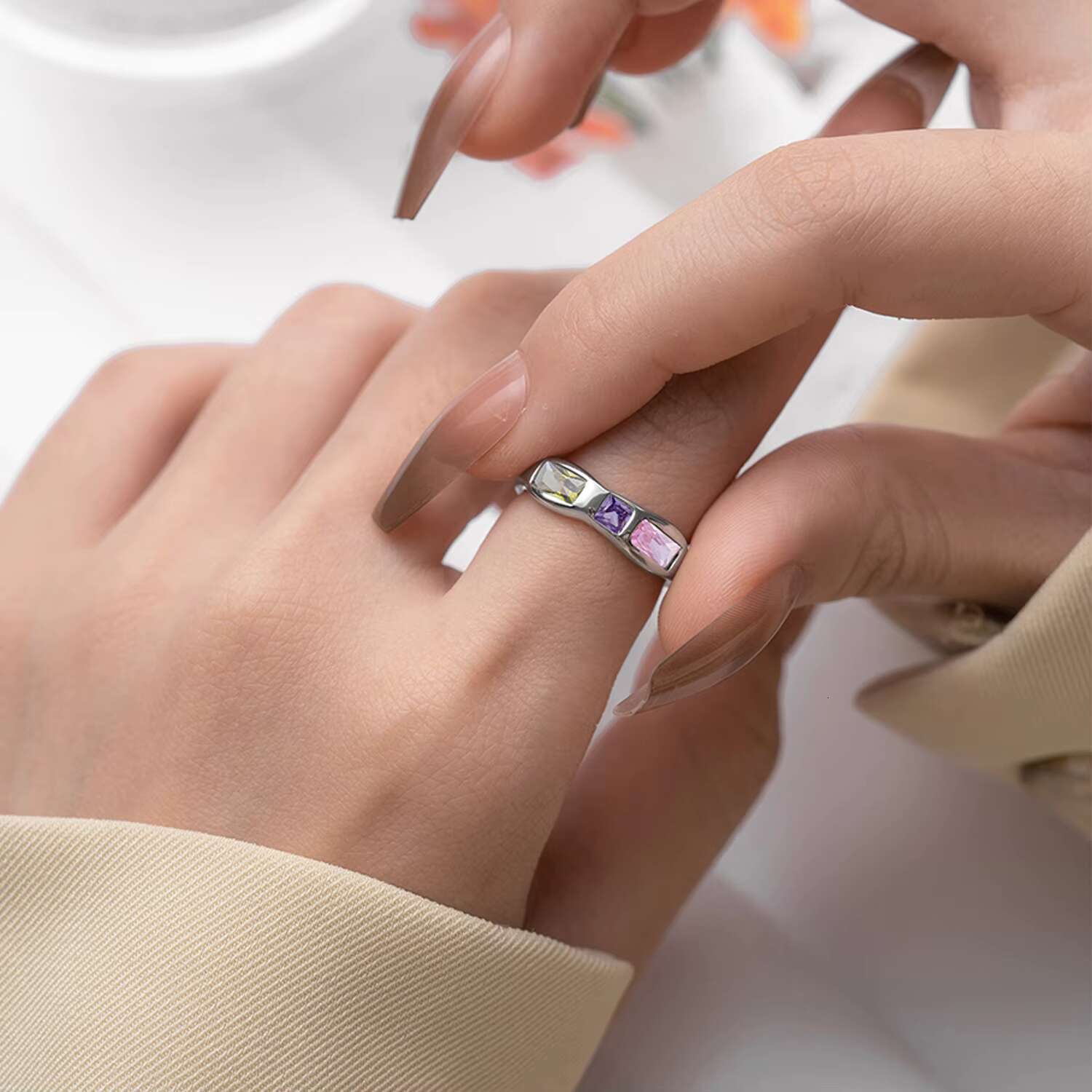 925 Sterling Silver Korean Version Joker Ring Inlaid Color Zircon Open Design Irregular Contrast Perfect Engagement Wedding Gift