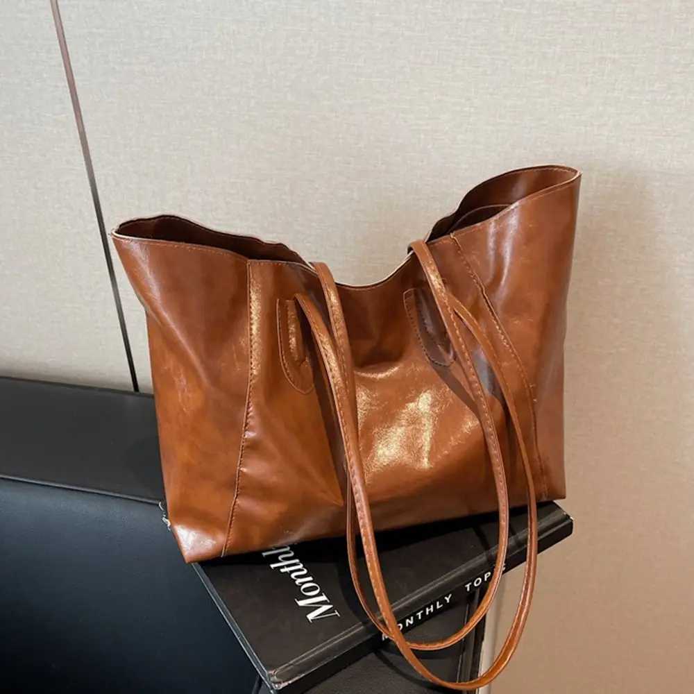 Women Tote Bag Soft PU Leather Shoulder Bag Retro Crossbody Bag Fashion Underarm Pouch Large Capacity Simple HandbagW250512