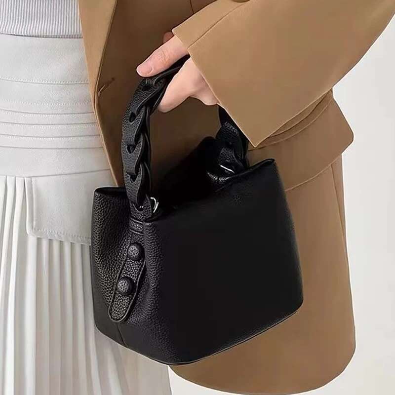 2024 New Soft Leather Handbag For Women Fashion Solid Color Versatile Mini Crossbody Bags Simple Cute Female Small Square Bag