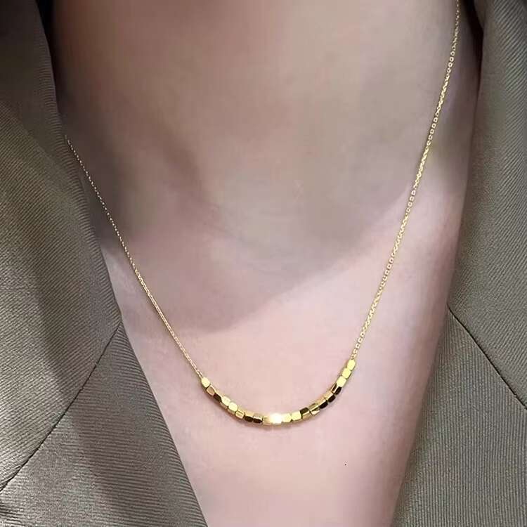 High quality women's stainless steel square design collarbone chain gold-plated necklace