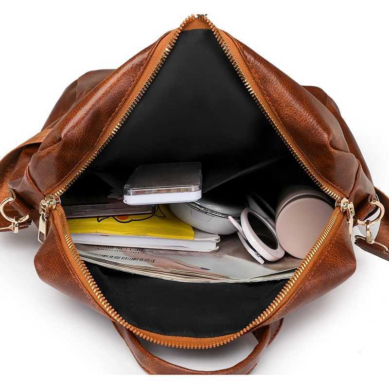 Fashion Womens PU Backpack Simple Solid Color Convertible Travel Backpack with Large Capacity Casual Versatile Shoulder Bag Z250512