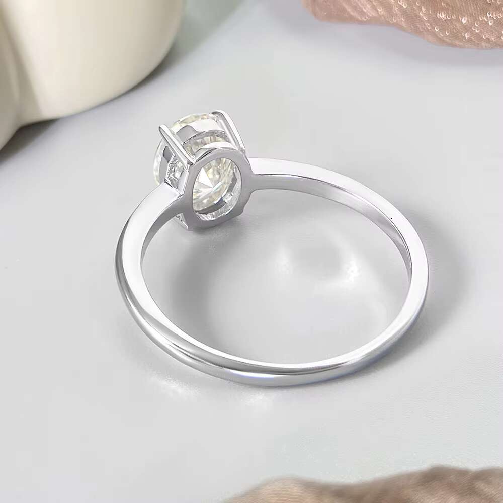 FOXI Vintage Oval Diamond Engagement Ring Unique 925 Sterling Silver Moissanite Wedding Ring Cluster Promise Ring for Women