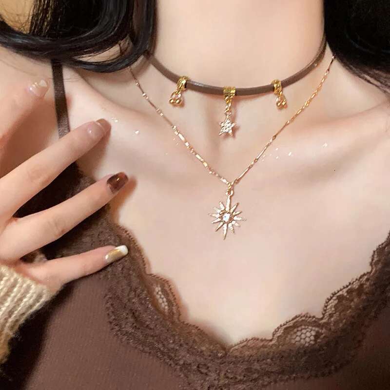 Fashion Sun Zircon For Women Vintage Leather Choker Necklace Double Layered Star Pendant Jewelry Adjustable Chain