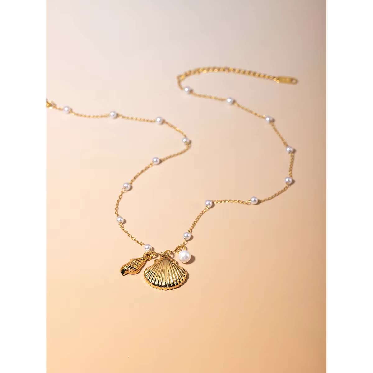 J&D Jewelry Ocean Series Gold Plated Stainless Steel Summer Beach Starfish Pearl Thick Pendant Girl Necklace