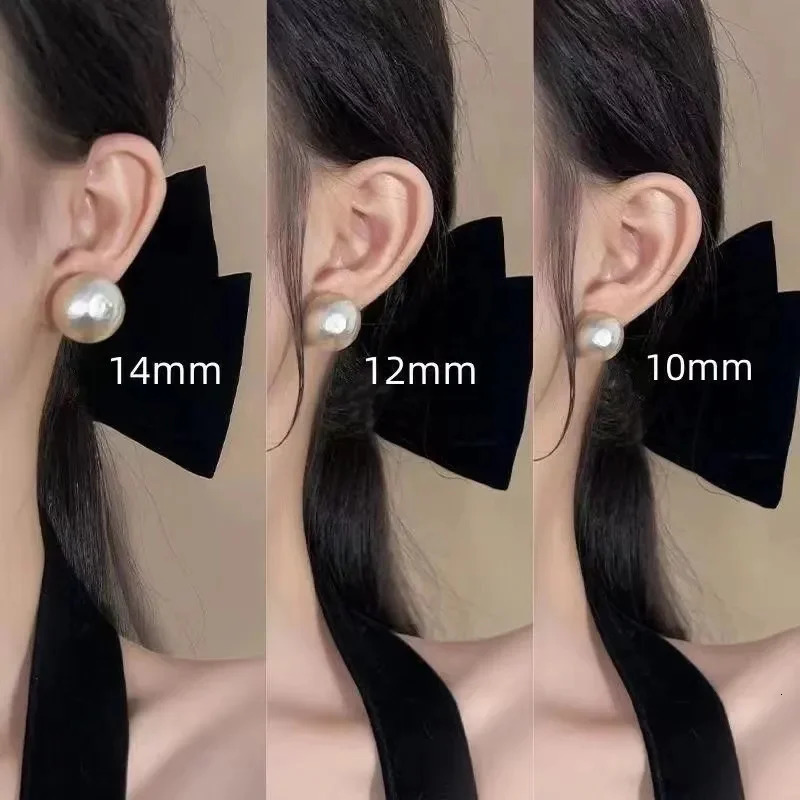 Somilia- Wholesale 8-14mm High Quality Japan Style Round White Pearl and 925 Sterling Silver Stud Earrings for Women One pair 250512