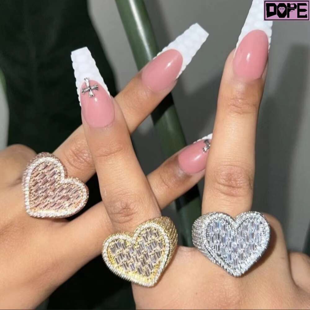 High Quality Heart Shaped Moissanite Ring Baguette Cut Iced Out D VVS S925 Moissanite Ring