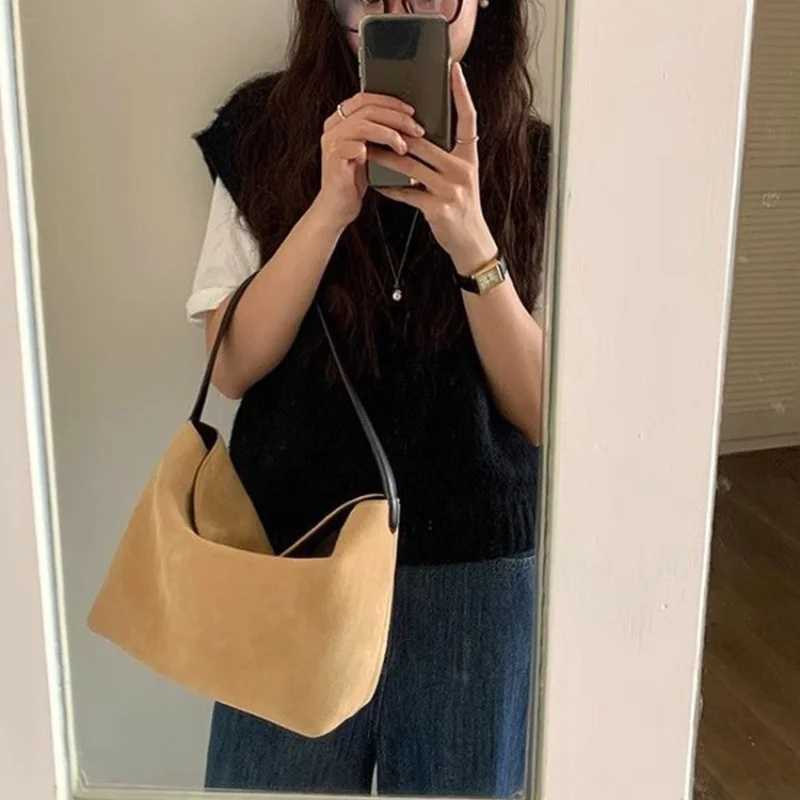 Womens Fashion Shoulder Bag Retro Style Casual Suede Handbag No Special Features Available in Light Brown and Dark BrownW250512