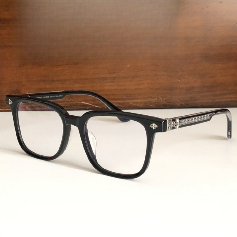 High Quality Men optical glasses Classic Luxury Designer Women eyeglass Titanium Punk Business Design Prescription Spectacle Frames with box 8170 SIZE