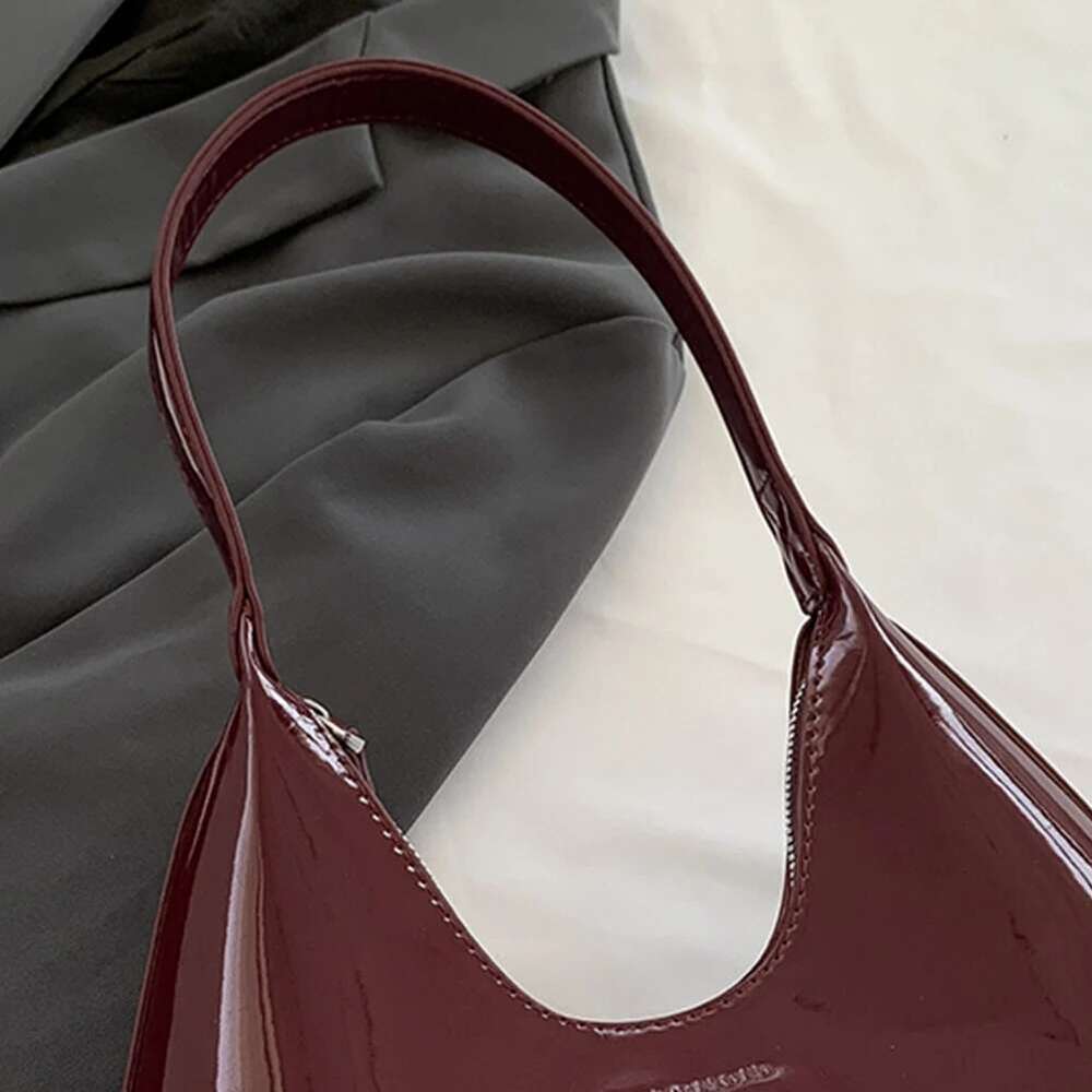 Women Patent Leather Tote Versatile Fashion Shoulder Casual Satchel Hobo Zipper Armpit Bag Girl Shopper Purse